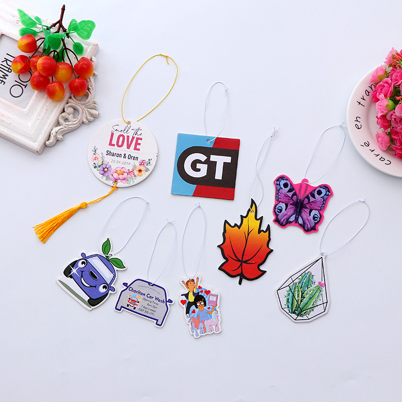 Design Funny Osvěžovač vzduchu do auta /Osvěžovač vzduchu na papír / Osvěžovač vzduchu na zavěšení